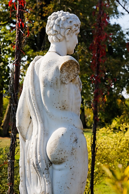 Chateau du Champ de Bataille-129